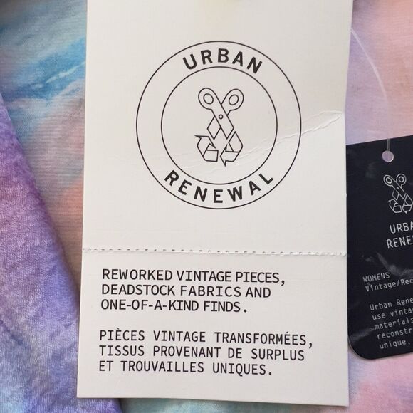 NWT Urban Outfitters Urban Renewal Shirt XS Tie Dye Button Up Pink Purple Blue - Picture 6 of 11